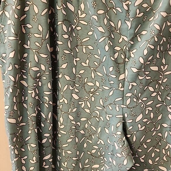 Cute lands end crop pants Size 18 NWT - Picture 2 of 4